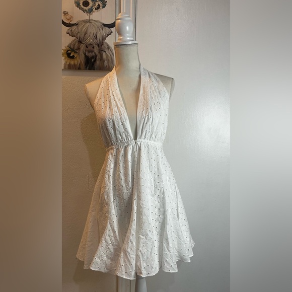 Zara White Backless Dress - Picture 4 of 8